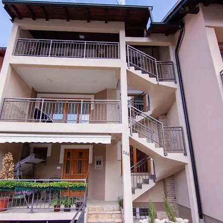 Villa Vila Emma *
